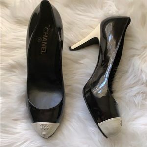 Chanel Black/Cream Heels Size 41